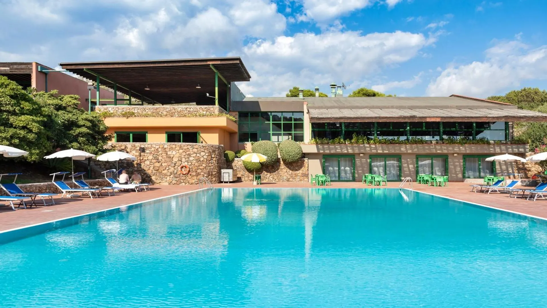 Ecovillage With Swimming-Pool Surrounded By Greenery, Apartments With Air Conditioning And Outdoor Private Area Teulada Aparthotel